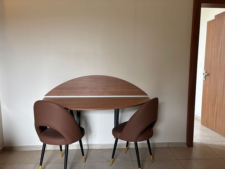 Space-saving half-round wall table with two upholstered chairs - Iskon Valukad - Cottage Interiors by Bosk Furniture