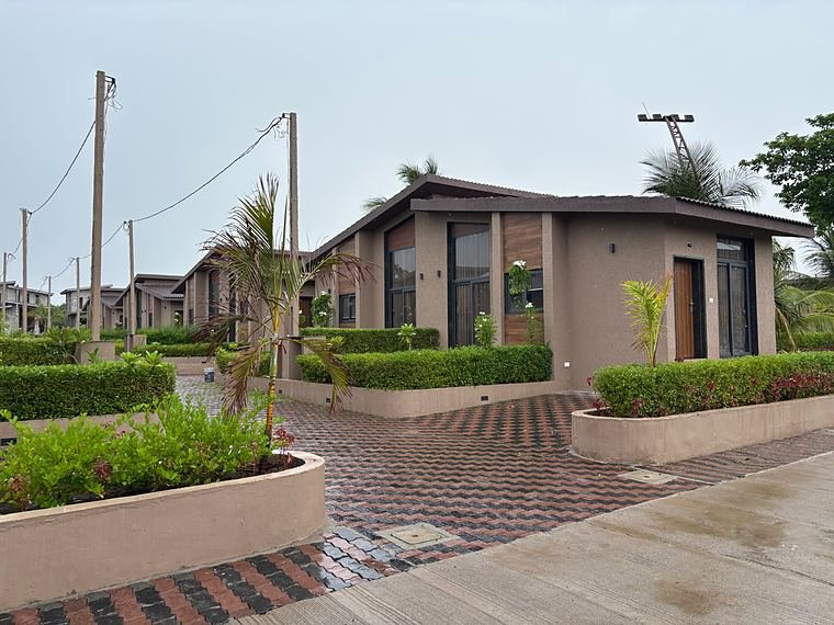 The landscaped cottages at Iskon Valukad, furnished by Bosk Furniture - Iskon Valukad - Cottage Interiors by Bosk Furniture