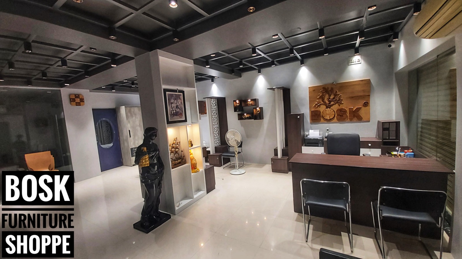 BOSK Furniture Shoppe showroom interior in Bhavnagar, Gujarat showcasing customized modular furniture displays